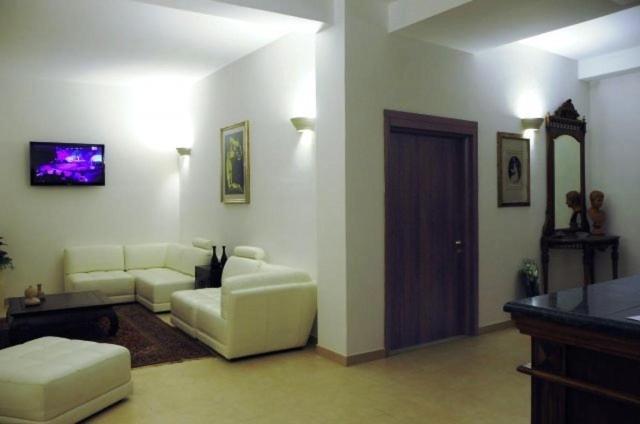 Agri Hotel Conte Salentino ซันตีซิโดโร ภายนอก รูปภาพ